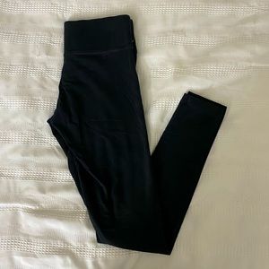 black pink victoria’s secret yoga leggings